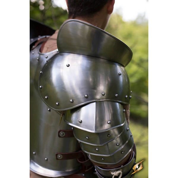 Shoulder Plates Giant Warrior Online