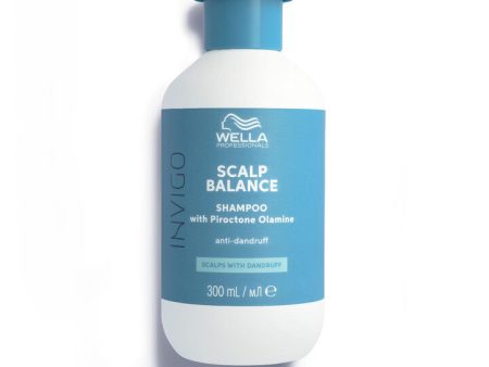 Wella INVIGO SCALP BALANCE šampūnas nuo pleiskanų, 300 ml +dovana Wella priemonė on Sale